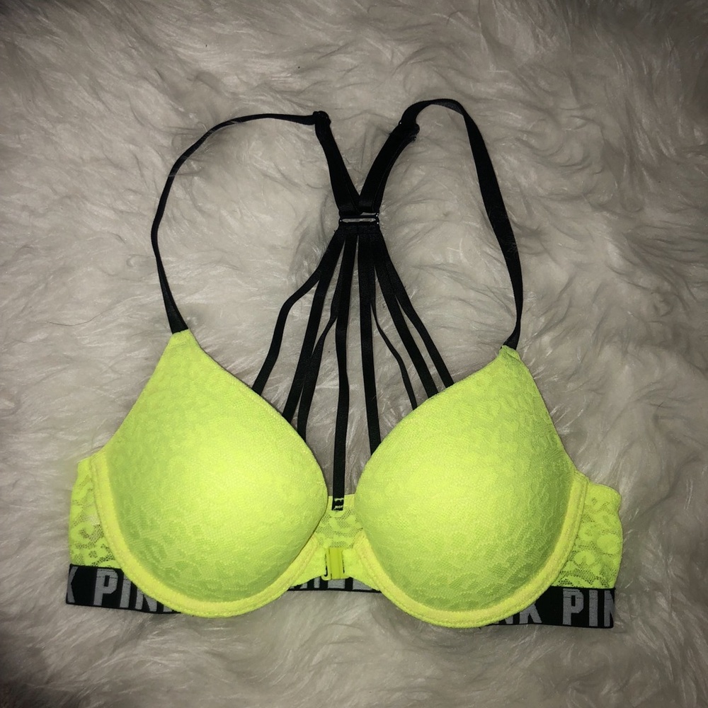 Victoria’s Secret Pink bra
